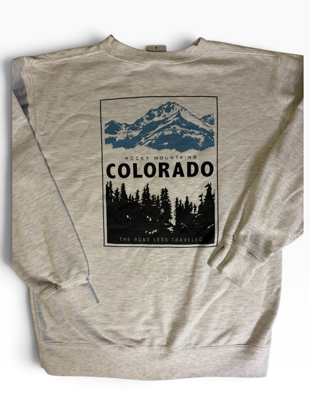 Prairie Mountain Colorado Rocky Mountains Graphic Crewneck Sweatshirt Gray Small